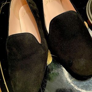 Nice paid 6.5 J Crew  women’s driving shoes/ slip on’s. Black suede